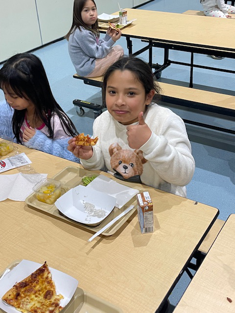 HCES Eagle Chat 03